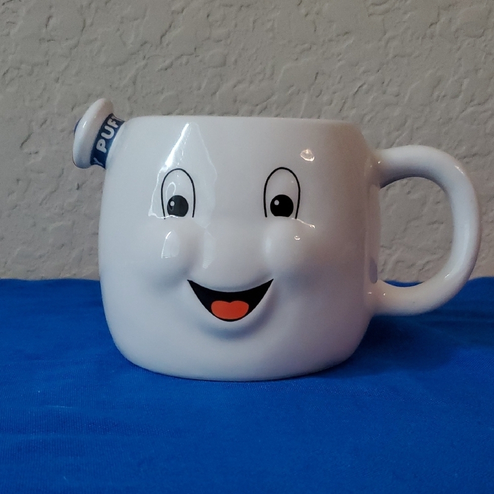 Smiling White Mug Ghostbusters Stay Puft Marshmallow Man 3D Sculpted Ceramic Mug